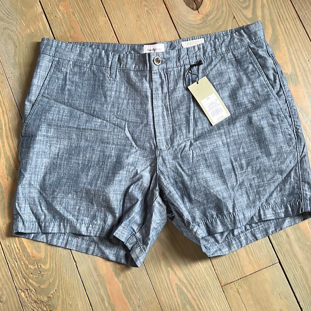 Men’s NWT Goodfellow & Co Linden Shorts Size 40-Chambray Blue